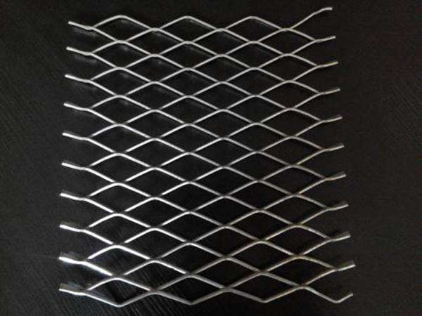 中型鋼板網(wǎng)圖片2